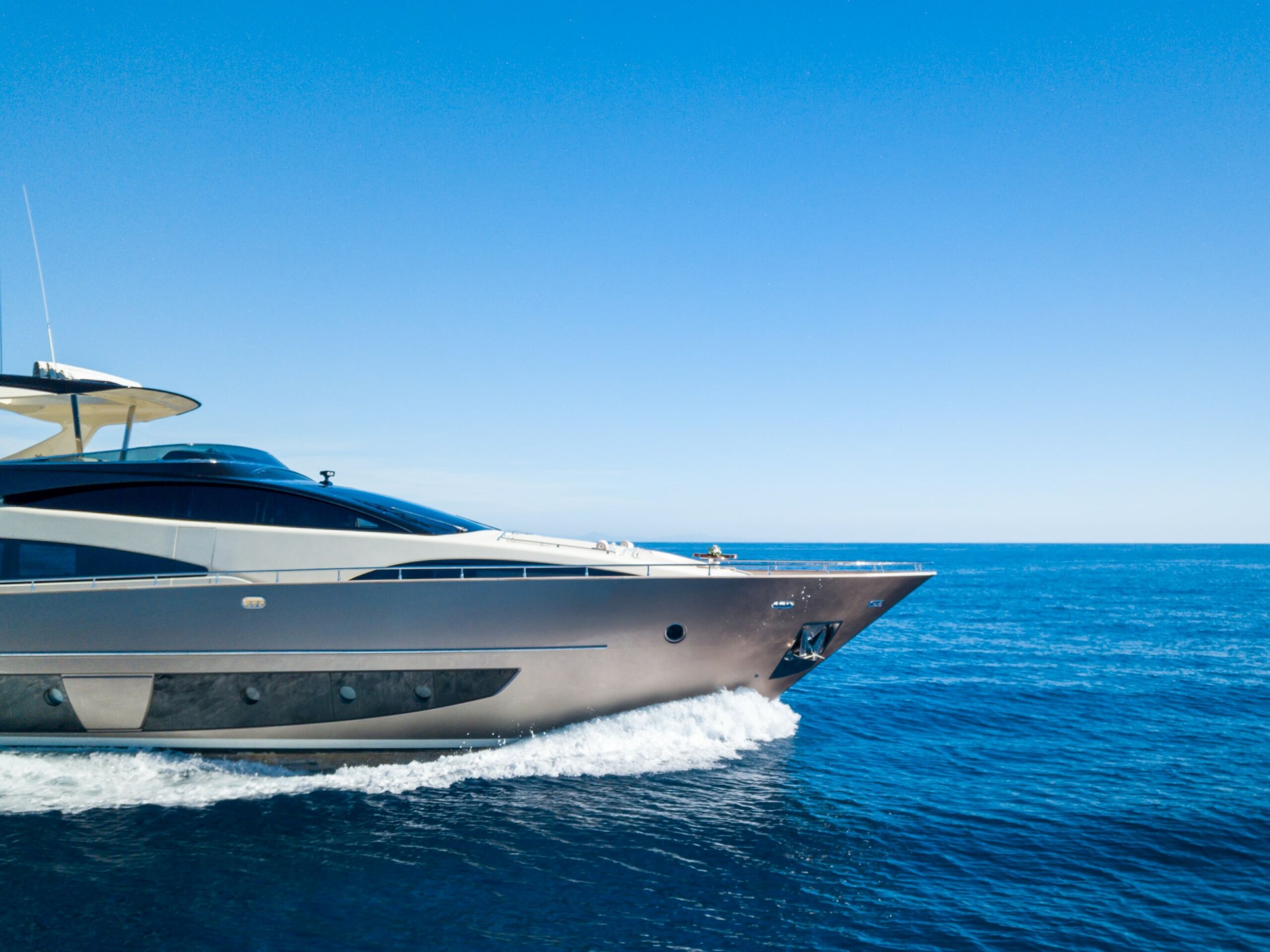 Yacht